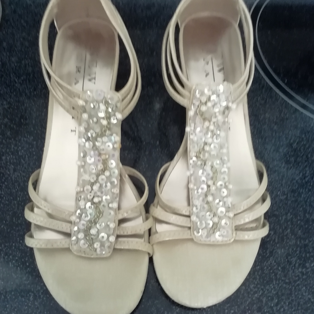 Sandals New York Transit Wedding Sandals